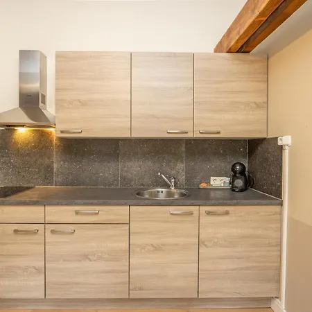 Leonardus Apartment *
