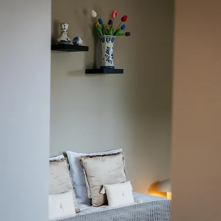 Apartamento Tip !!! Leonardus *